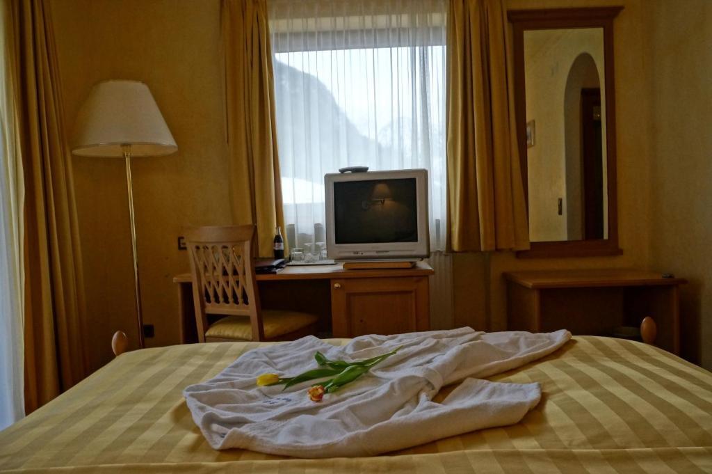 Hotel Panorama Kaprun Pokój zdjęcie