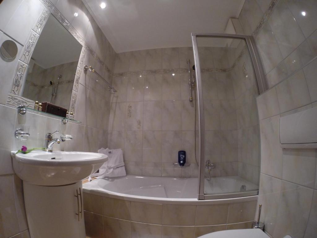 Hotel Panorama Kaprun Pokój zdjęcie